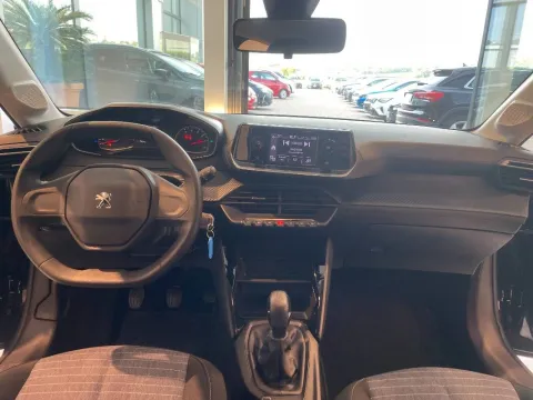 Peugeot 208 1.2 puretech Like s&s 75cv - Immagine 12