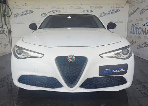 Alfa Romeo Giulia 2.2 t Super 150cv auto - Immagine 3