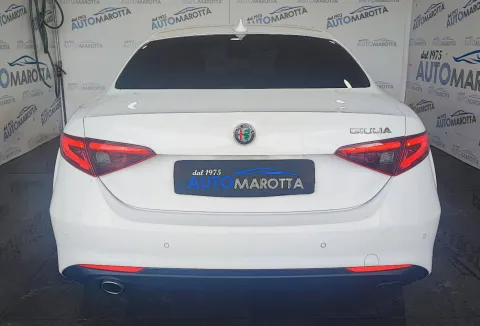 Alfa Romeo Giulia 2.2 t Super 150cv auto - Immagine 6