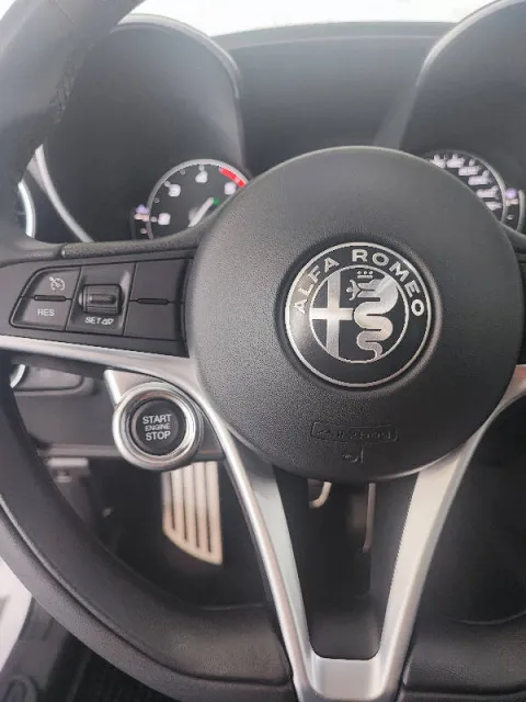 Alfa Romeo Giulia 2.2 t Super 150cv auto - Immagine 15