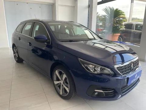 Peugeot 308 SW 1.5 bluehdi Allure s&s 130cv eat8 - Immagine 2