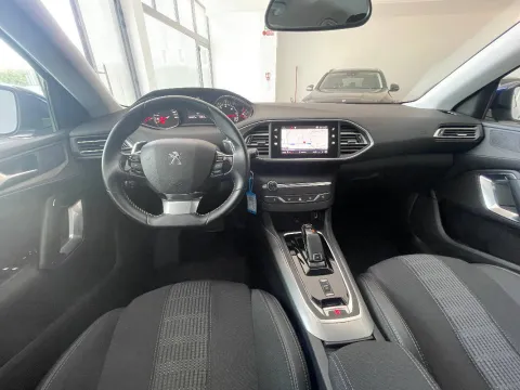 Peugeot 308 SW 1.5 bluehdi Allure s&s 130cv eat8 - Immagine 16