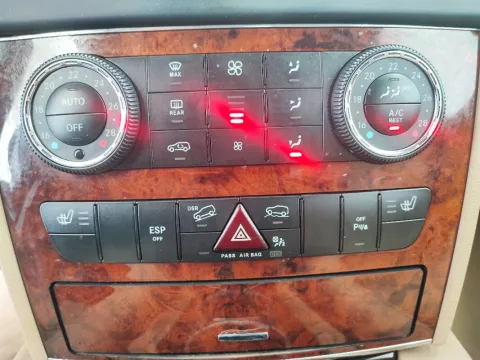 Mercedes ML 320 cdi Sport auto - Immagine 15