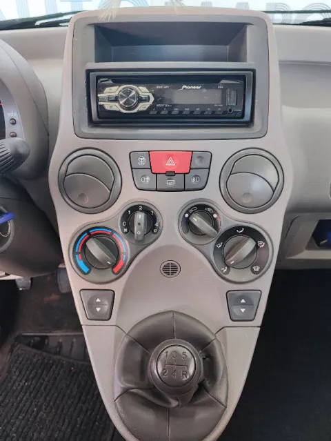 Fiat Panda 1.3 mjt 16v Climbing 4x4 - Immagine 11