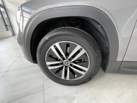 Mercedes GLB 200 Business Extra auto - Immagine 11
