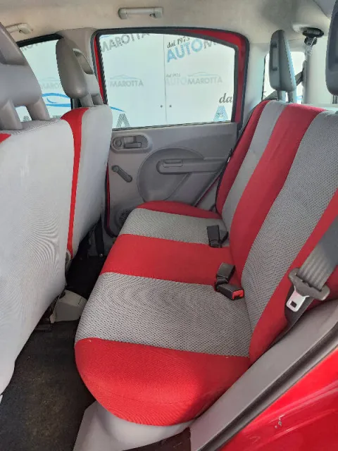 Fiat Panda 1.3 mjt 16v Climbing 4x4 - Immagine 13