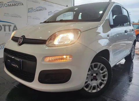 Fiat Panda 1.2 Easy easypower Gpl 69cv my19 - Immagine 2