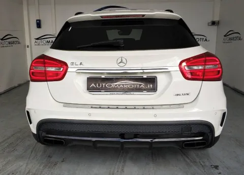 Mercedes GLA 45 AMG 4matic 360cv auto - Immagine 5