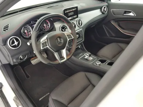 Mercedes GLA 45 AMG 4matic 360cv auto - Immagine 10