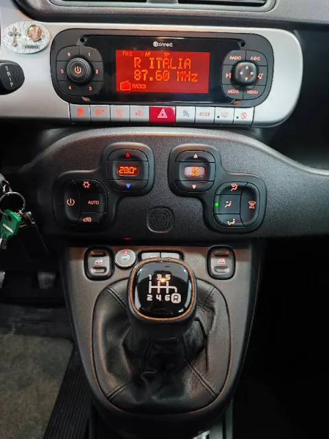 Fiat Panda 0.9 t.air t. Cross 4x4 s&s 85cv - Immagine 11