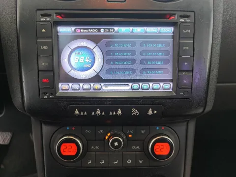 Nissan Qashqai 1.5 dci Tekna - Immagine 13