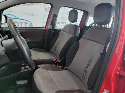 Fiat Panda 0.9 t.air t. Cross 4x4 s&s 85cv - Immagine 12