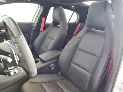 Mercedes GLA 45 AMG 4matic 360cv auto - Immagine 12