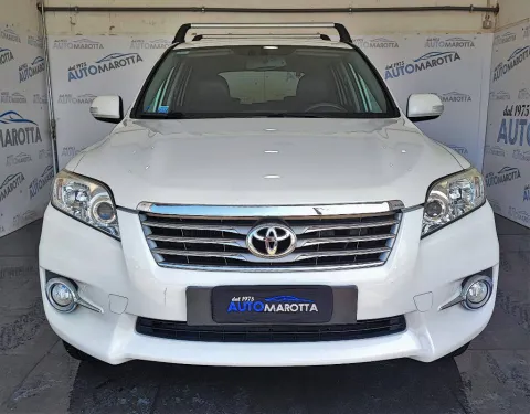 Toyota RAV4 Crossover 2.2 d-4d Executive 150cv auto - Immagine 3