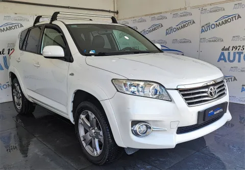 Toyota RAV4 Crossover 2.2 d-4d Executive 150cv auto - Immagine 4