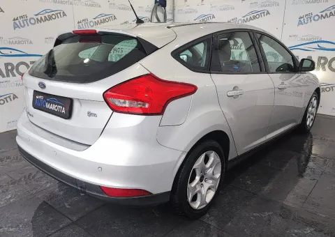 Ford Focus 5p 1.5 tdci Titanium s&s 95cv - Immagine 5
