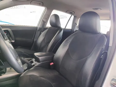Toyota RAV4 Crossover 2.2 d-4d Executive 150cv auto - Immagine 11