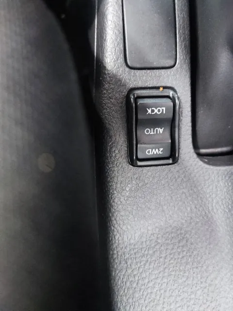 Fiat Sedici 2.0 mjt Emotion 4x4 135cv - Immagine 16