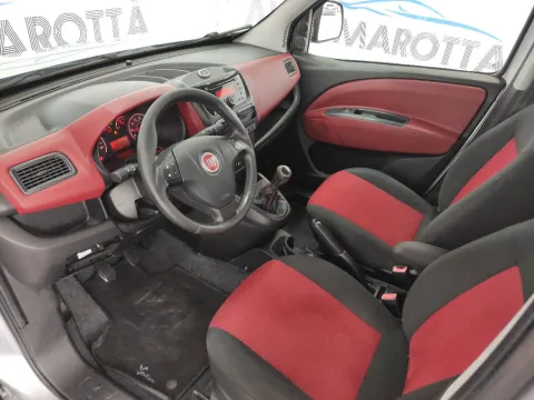 Fiat Doblo 1.3 mjt 16v Emotion - Immagine 10