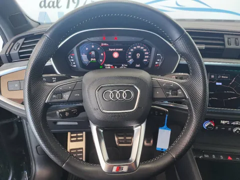 Audi Q3 Sportback 40 2.0 tdi Edition quattro 190cv s-tronic - Immagine 9
