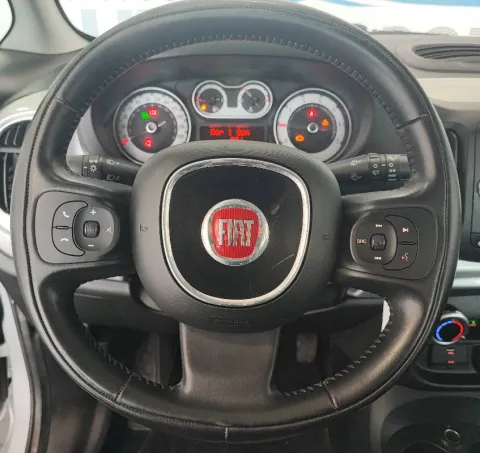 Fiat 500L 1.3 mjt Lounge 85cv - Immagine 9