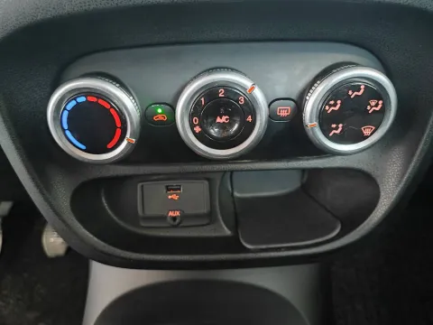 Fiat 500L 1.3 mjt Lounge 85cv - Immagine 15