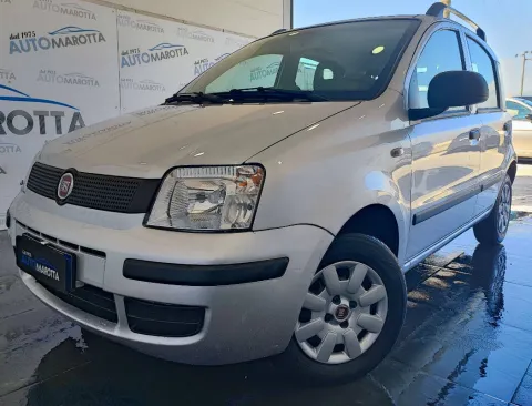 Fiat Panda 1.3 mjt 16v Dynamic 75cv - Immagine 2