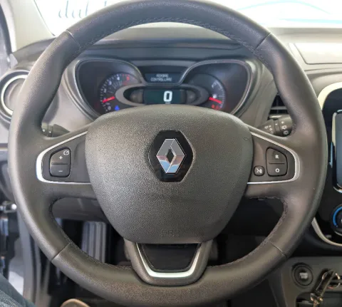 Renault Captur 1.5 dci Zen 90cv - Immagine 9