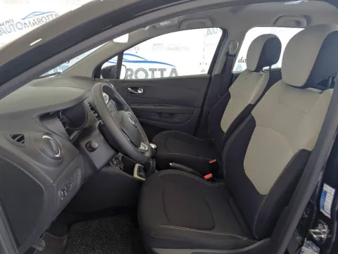 Renault Captur 1.5 dci Zen 90cv - Immagine 11