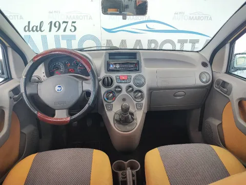 Fiat Panda 1.2 Climbing 4x4 - Immagine 7