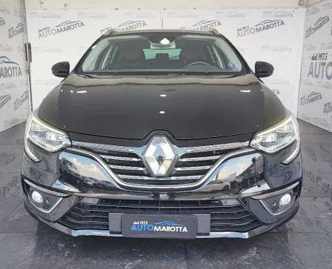Renault Megane Sporter 1.5 blue dci Intens 115cv edc my19 - Immagine 3