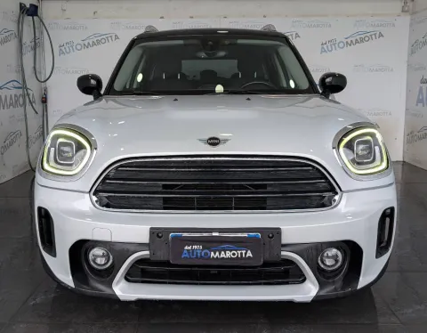 Mini Mini Countryman 2.0 Cooper D Business auto - Immagine 3