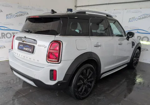 Mini Mini Countryman 2.0 Cooper D Business auto - Immagine 5