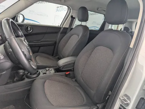 Mini Mini Countryman 2.0 Cooper D Business auto - Immagine 12