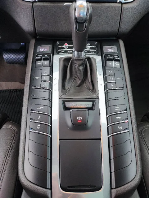 Porsche Macan 3.0d S 250cv pdk my16 - Immagine 12