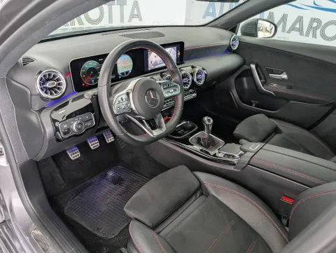 Mercedes A 160 d Premium - Immagine 12