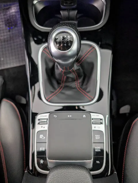 Mercedes A 160 d Premium - Immagine 17