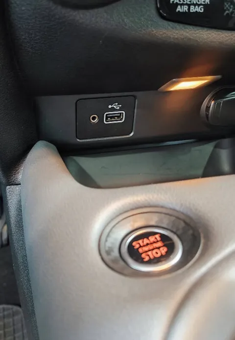 Nissan Juke 1.0 dig-t N-Connecta 114cv dct - Immagine 16