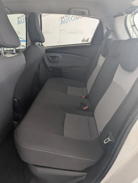 Toyota Yaris 5p 1.5h Active my18 - Immagine 20