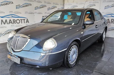 Lancia Thesis 2.4 jtd 20v Emblema 185cv auto - Immagine 1