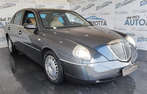 Lancia Thesis 2.4 jtd 20v Emblema 185cv auto - Immagine 4