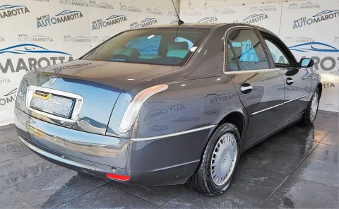 Lancia Thesis 2.4 jtd 20v Emblema 185cv auto - Immagine 5