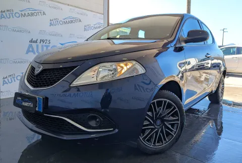 Lancia Ypsilon 1.2 Gold 69cv - Immagine 2