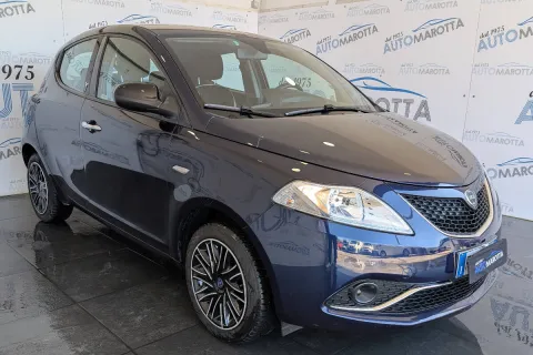 Lancia Ypsilon 1.2 Gold 69cv - Immagine 4
