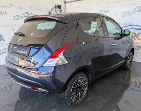 Lancia Ypsilon 1.2 Gold 69cv - Immagine 5