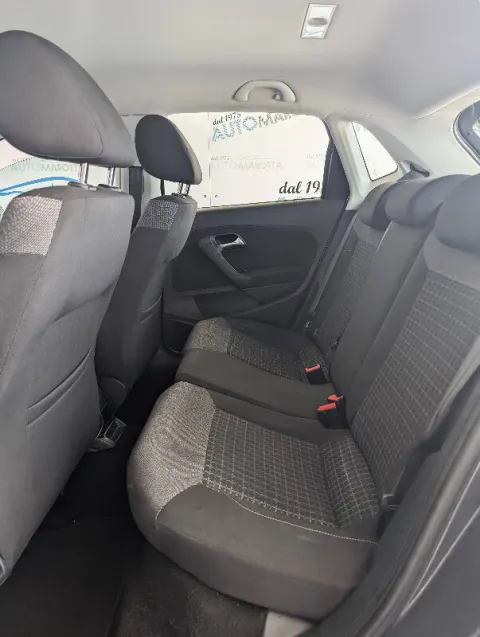 Volkswagen Polo 5p 1.4 tdi Comfortline 75cv - Immagine 14