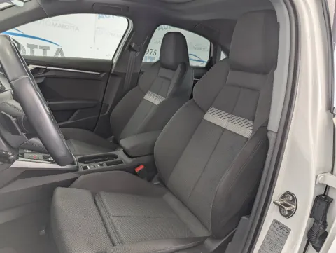 Audi A3 Sedan 35 2.0 tdi Edition One s-tronic - Immagine 14