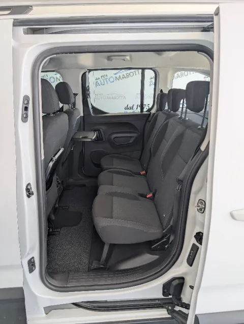Peugeot Rifter 1.5 bluehdi Allure s&s 130cv eat8 - Immagine 21
