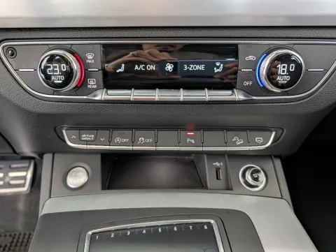Audi Q5 40 2.0 tdi mhev S line Plus quattro 204cv s-tronic - Immagine 16