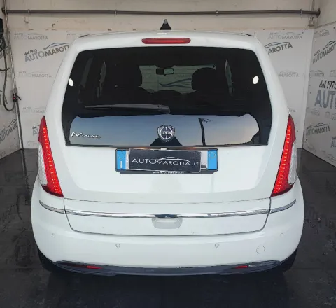 Lancia Musa 1.4 8v Platinum ecochic Gpl - Immagine 6